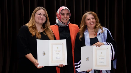 Sağlık Bilimleri Enstitüsünde Mezuniyet ve Ödül Töreni gerçekleştirildi